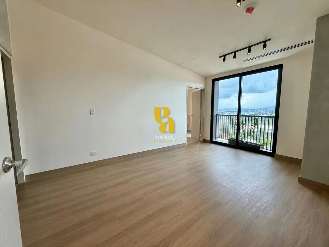 Brand-new 3-bedroom penthouse apartment for rent in Rohrmoser, photo 10