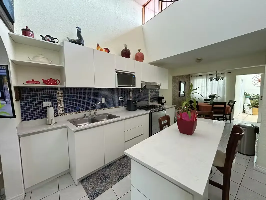 Casa en Residencial con seguridad, ideal para personas que buscan la comodidad de una casa de unas sola planta., photo 3