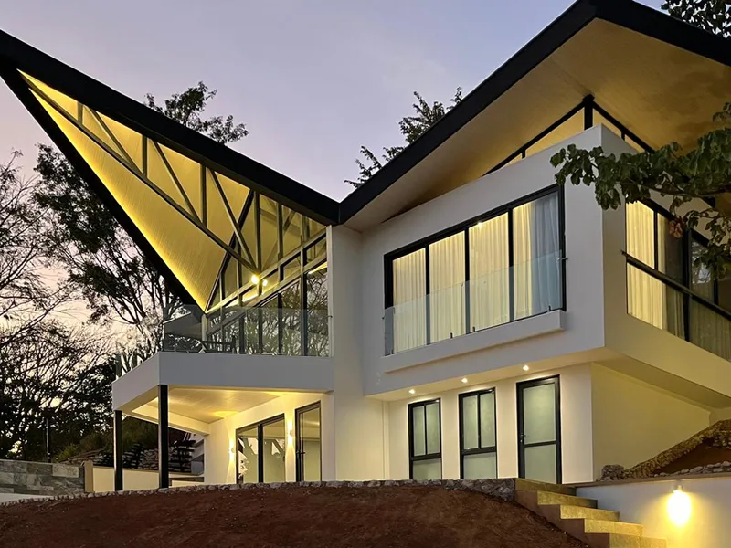 4 Bed Single Family Homes For Sale in Samara, photo 2