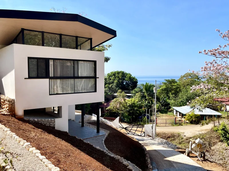4 Bed Single Family Homes For Sale in Samara, photo 14