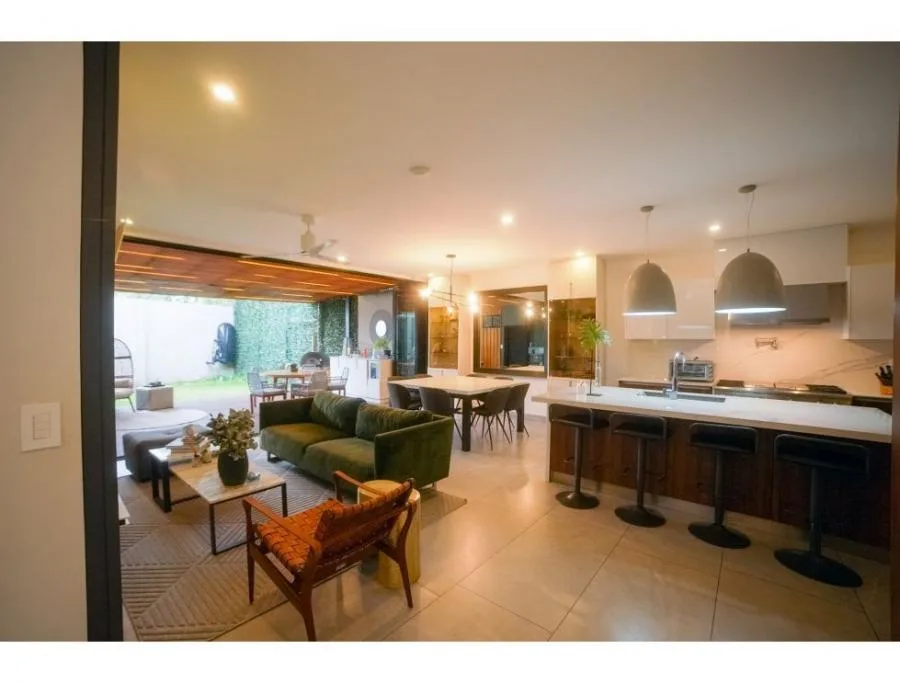 Venta de casa en condominio Lusso, Santa Ana US$490,000 # MA002 - Venta en Santa Ana, photo 6