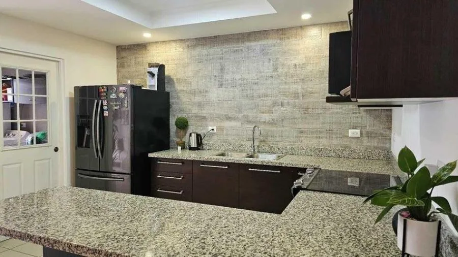 Venta de casa en Guachipelín Escazú - Venta en Escazú, photo 9