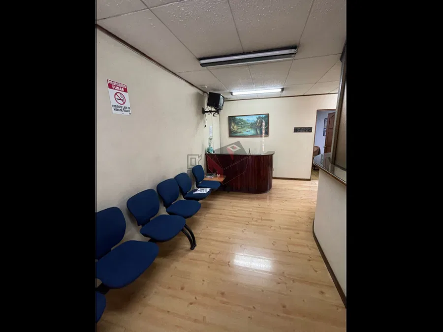 Se vende edificio en Paseo Colón