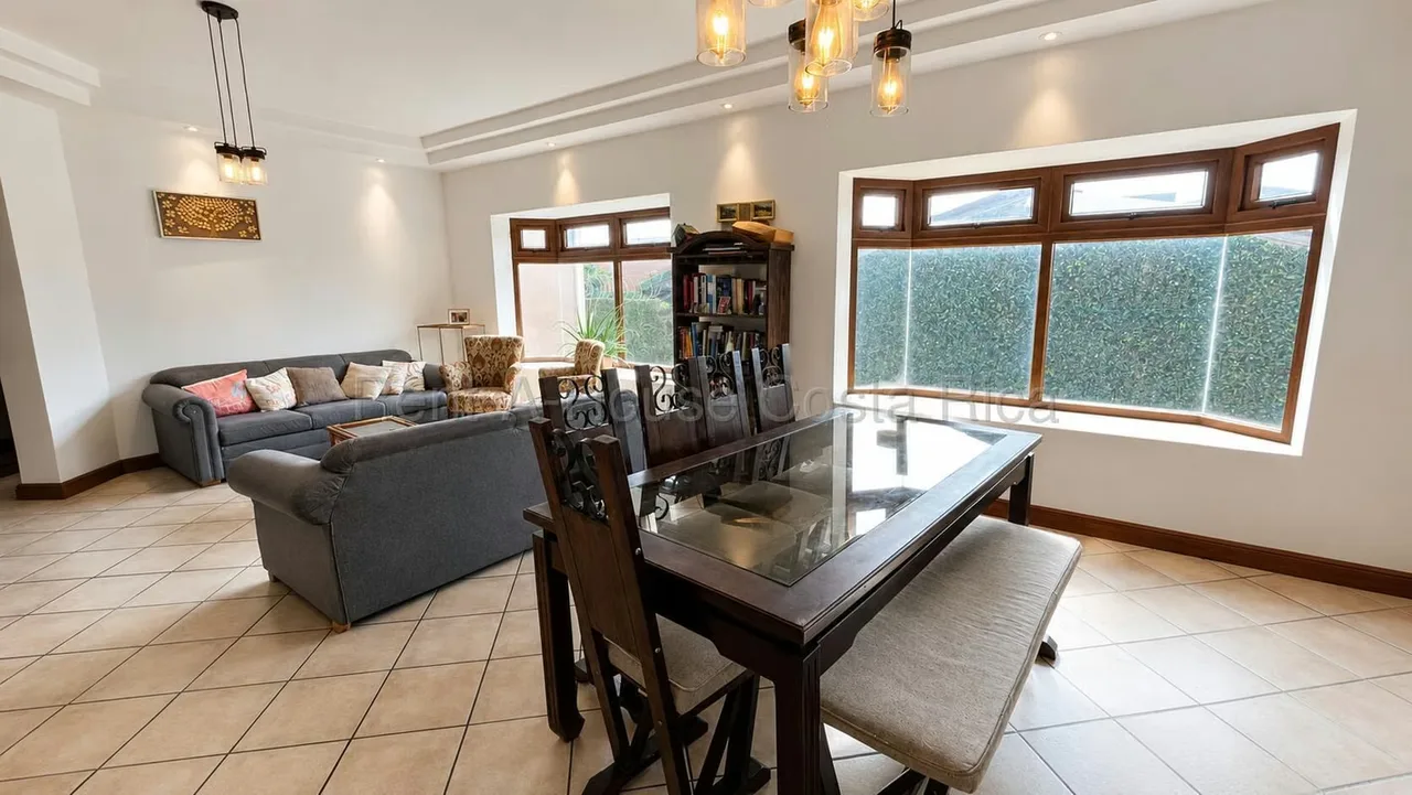 Amplia propiedad en venta en Lourdes de San Pedro, Montes de Oca, ubicada en una zona residencial de alta plusvalía, con acceso conveniente a comercios, centros educativos, servicios y ..., photo 5