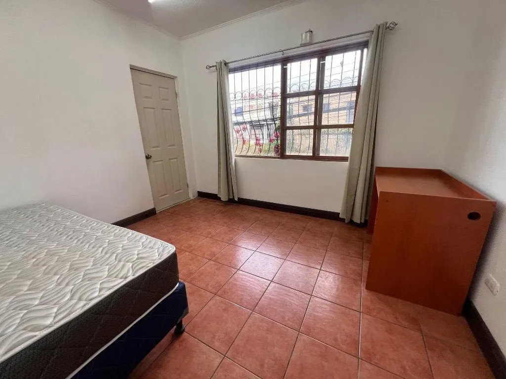 210 colones , Alquiler de Habitación - Semi amueblado - SAN PEDRO - BARRIO DENT , CERCA DE UCR - MALL SAN PEDRO , Ubicación perfecta para quienes buscan comodidad y seguridad en las ..., photo 6