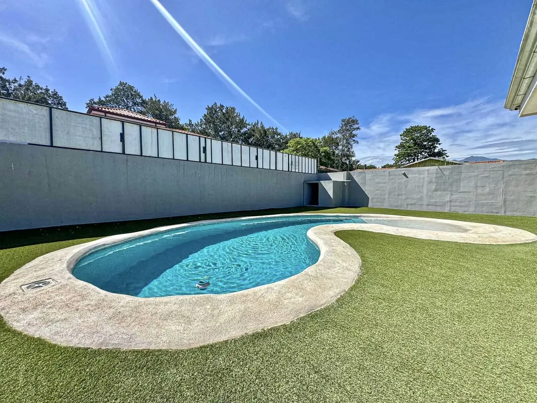 Casa Belen Cariari one-level home with pool for sale is a recently built, single-level home located in the highly desirable Cariari community of Belen. Offering 3 bedrooms and 2.5 ..., photo 6