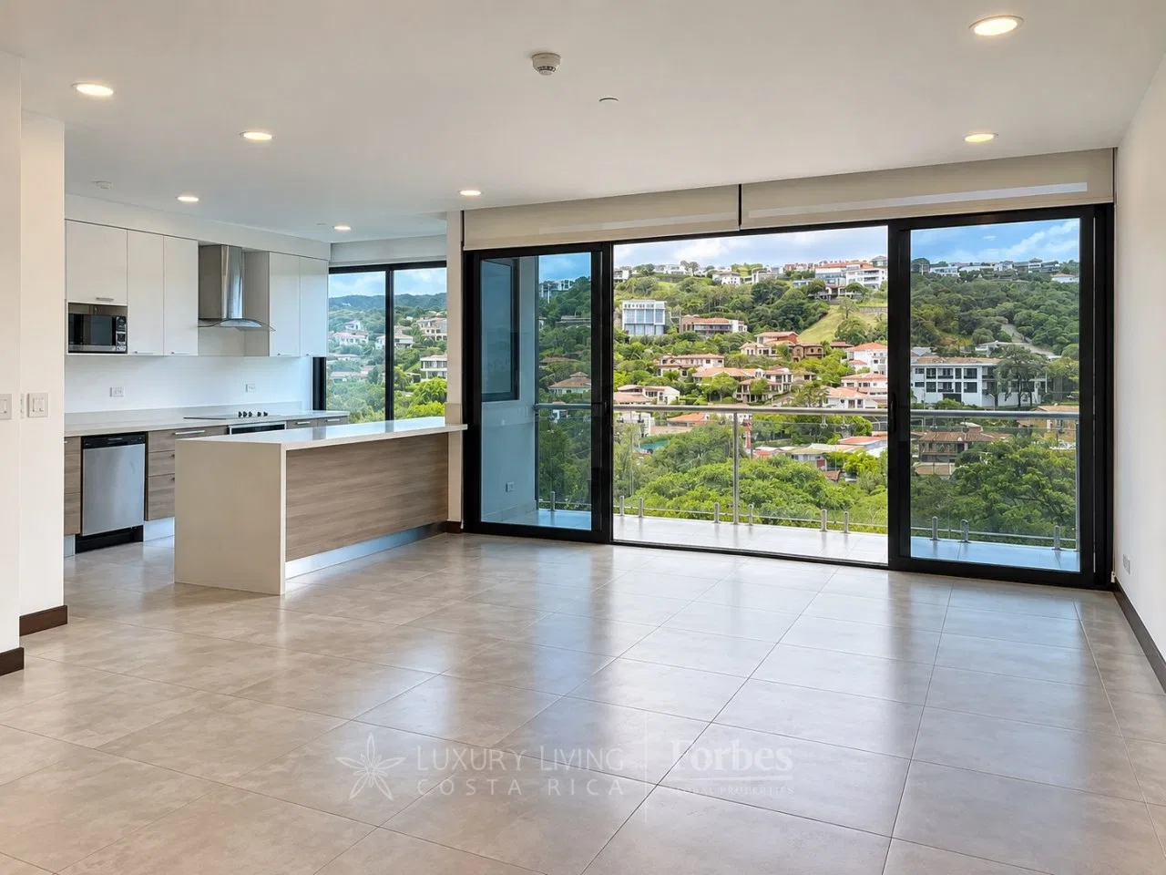 Luxury Apartment with First Class Amenities and Location