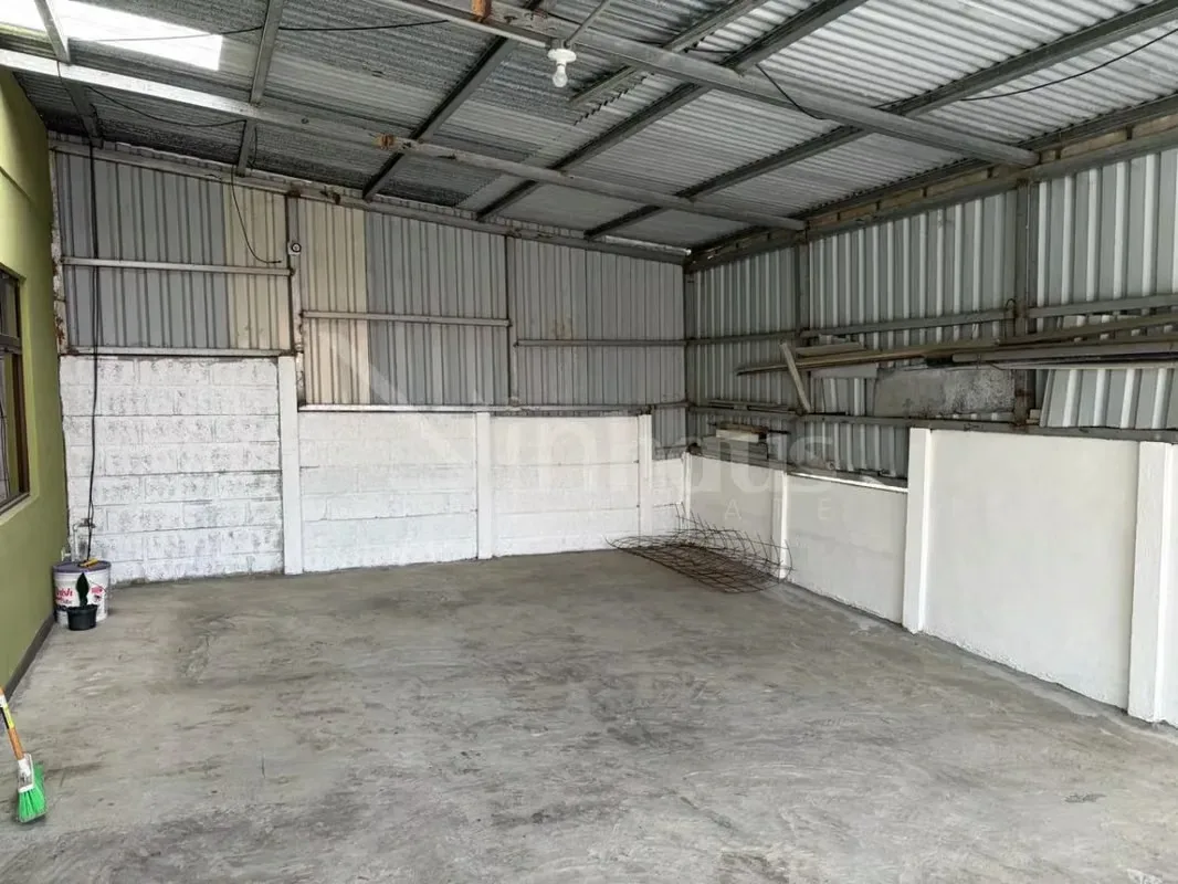 Casa en venta en Barrio Brenes, Concepción Acogedora propiedad ubicada en una zona residencial tranquila y de fácil acceso en Barrio Brenes, Concepción. Ideal para quienes buscan ..., photo 12