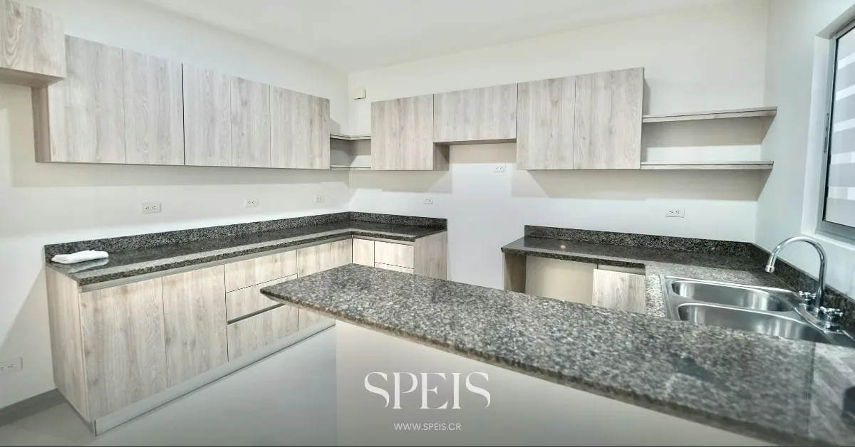 Ubicada en Condominio Barlovento, esta propiedad ofrece una distribución funcional y espacios versátiles, ideal para quienes buscan comodidad, seguridad y amenidades para toda la ..., photo 4