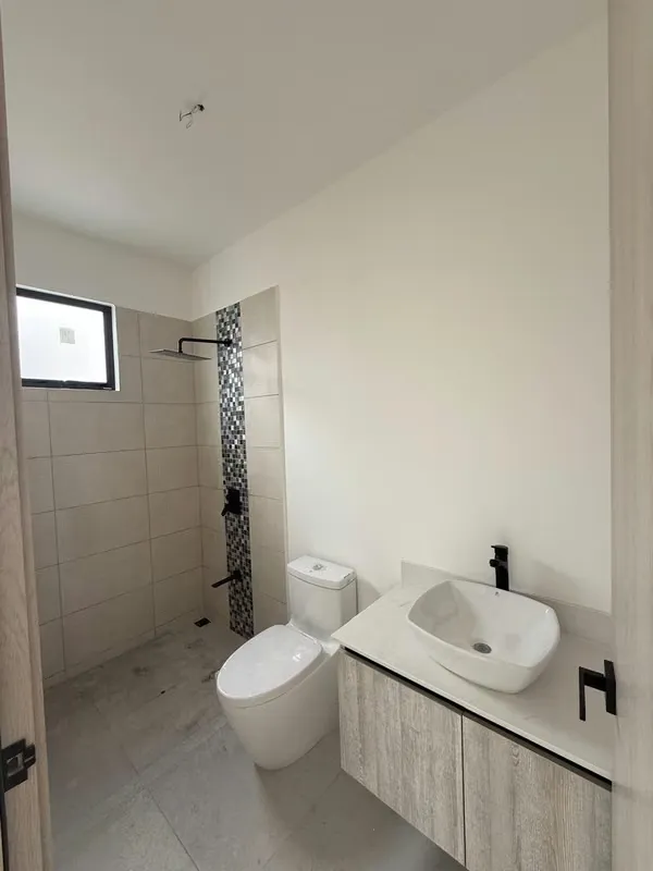 Últimos detalles para inaugurar esta hermosa casa con excelente ubicación, en una de las zonas de mayor plusvalía de San ..., photo 8