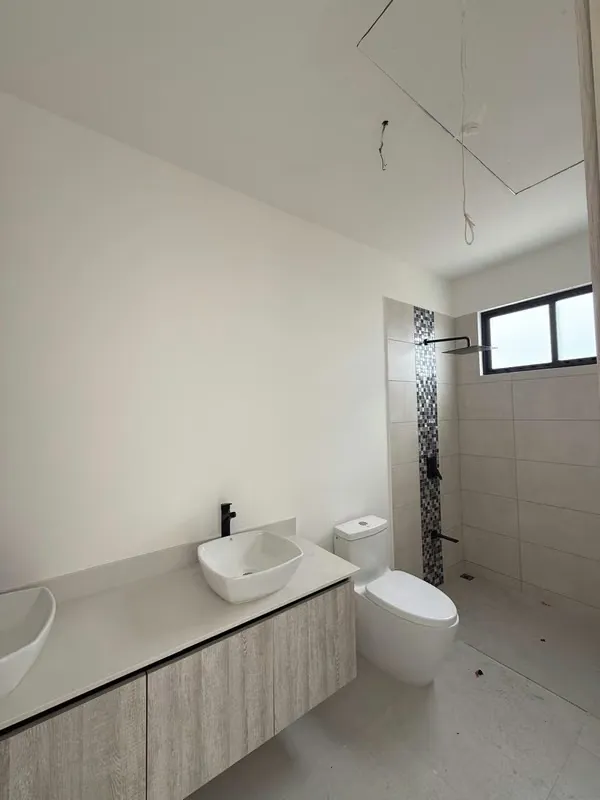 Últimos detalles para inaugurar esta hermosa casa con excelente ubicación, en una de las zonas de mayor plusvalía de San ..., photo 10