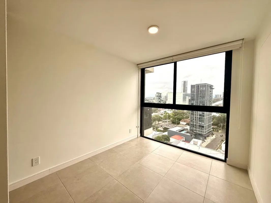 SPECTACULAR SUITABLE IN HIGH FLOOR TOWER WITH NUNCIATURE PARKING, photo 16