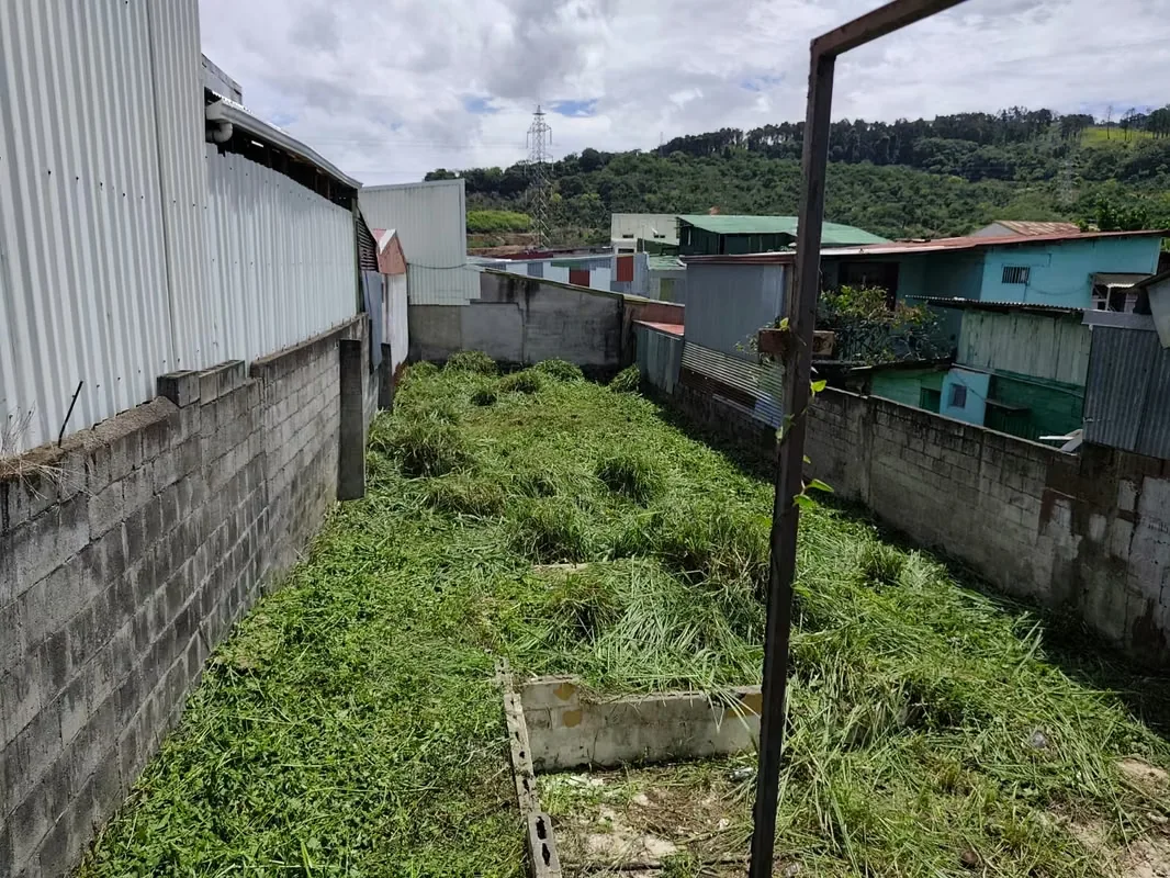 Lote en venta uso de tierra mixto en San Miguel, Desamparados, photo 3