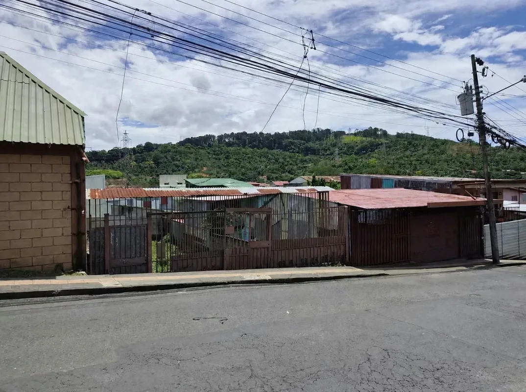 Lote en venta uso de tierra mixto en San Miguel, Desamparados, photo 5