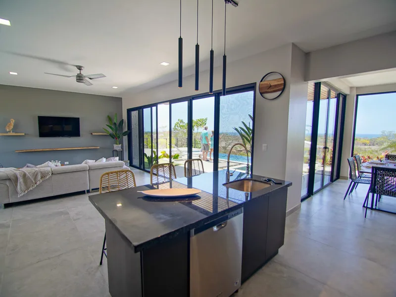 3 Bed Single Family Homes For Sale in Marbella, photo 11