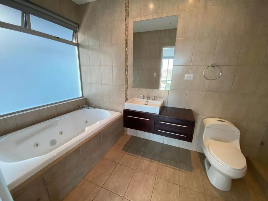 Venta de Condominio en Jaboncillos, Escazú ( JR ) - Venta en Escazú, photo 6