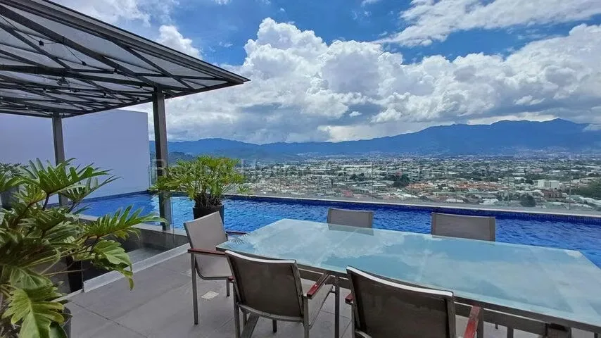 Apartamento moderno de 1 dormitorio en Curridabat, Ifreses, con vistas panorámicas piso 12