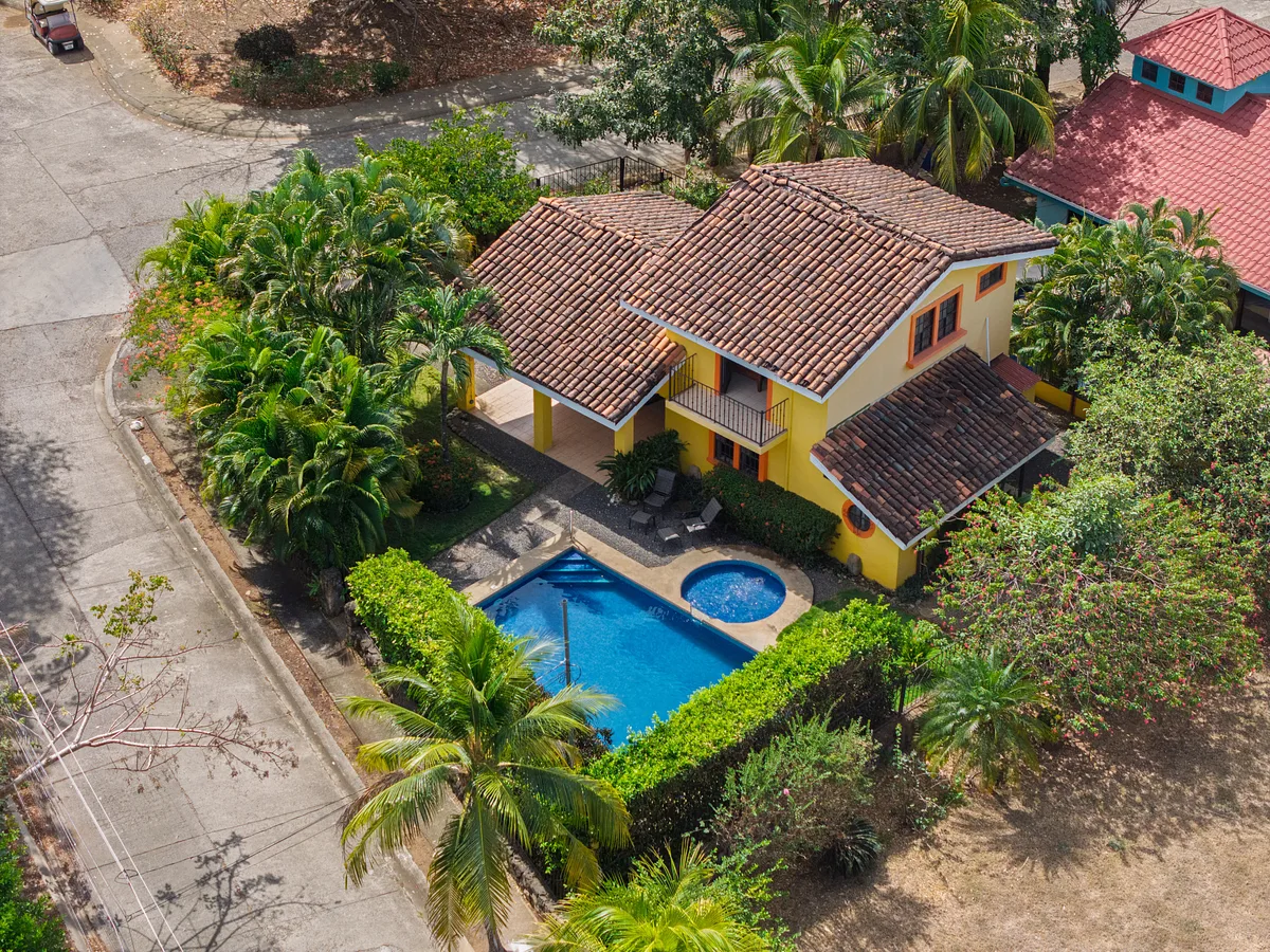 PRICE REDUCED!!!! Casa Martin Pescador | 3B/2B Pool Home in Las Palmas