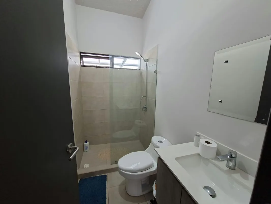 Alquiler de casa en Condominio en Lindora, photo 15