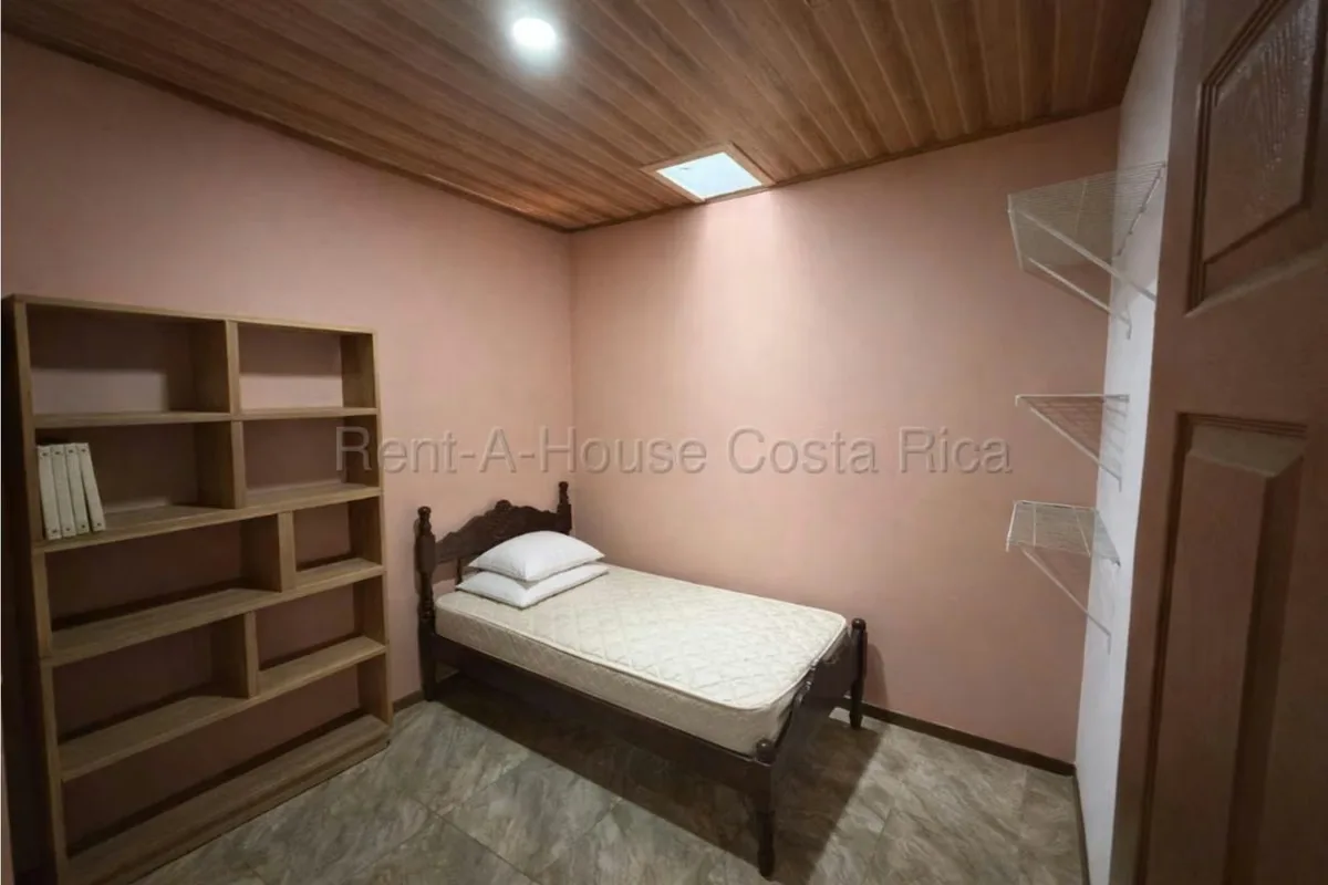 Casa en venta en San José de la Montaña, Heredia, con 130 m² construidos y 3 dormitorios. G.A., photo 9