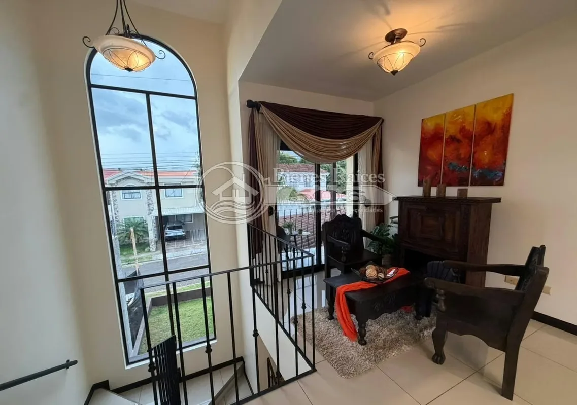 Hermosa casa que combine diseño, espacios amplios, seguridad y una excelente ubicación, esta propiedad puede ser una ..., photo 12