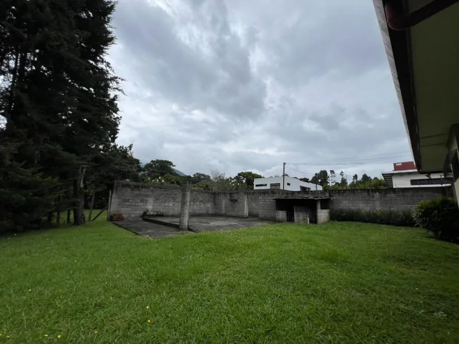 Venta de Propiedad con Casa y Terreno en San Isidro de Heredia - Venta en San Jose San Isidro, photo 3