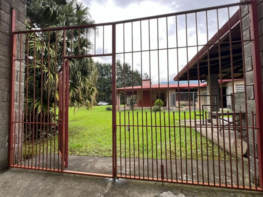 Venta de Propiedad con Casa y Terreno en San Isidro de Heredia - Venta en San Jose San Isidro, photo 4