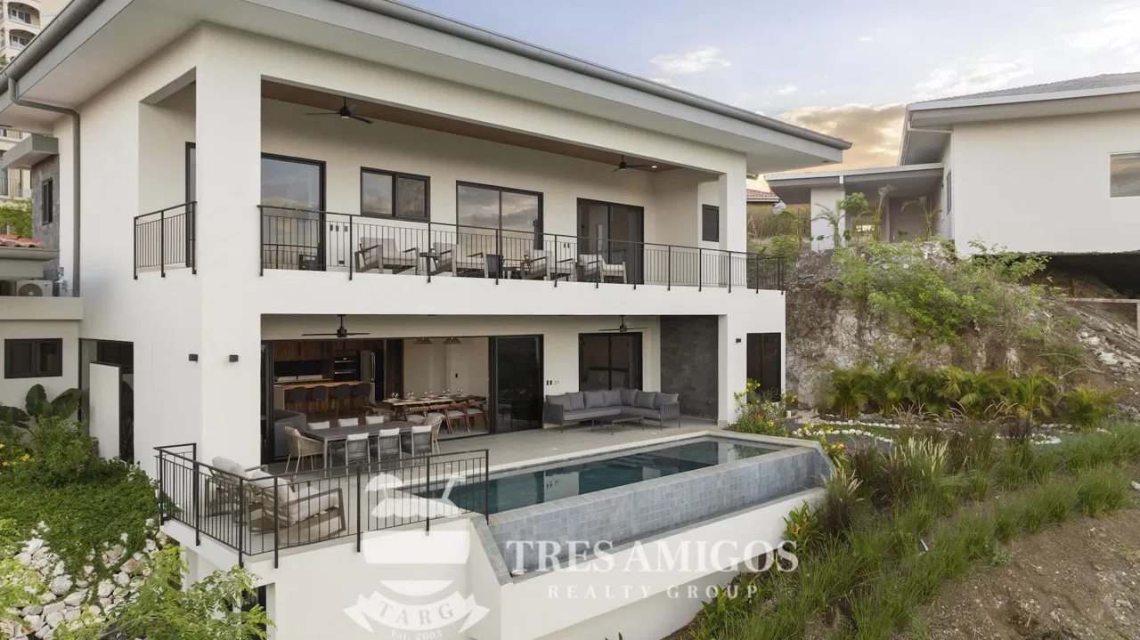 BAYVIEW HOUSE Coco Bay Estates 39, photo 18