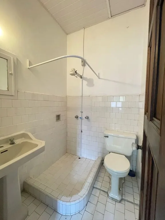 Commercial Space for Rent – Barrio Escalante: Charming Commercial Space for Rent in Escalante – Ideal for a Restaurant or Office!, photo 7