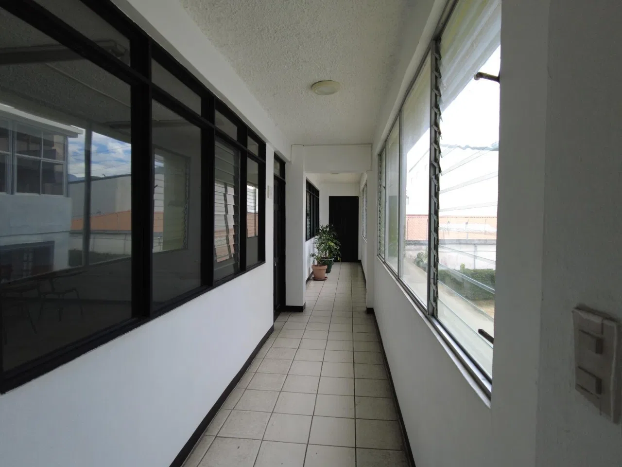 Comercial en Alquiler en Zapote ,San Jose