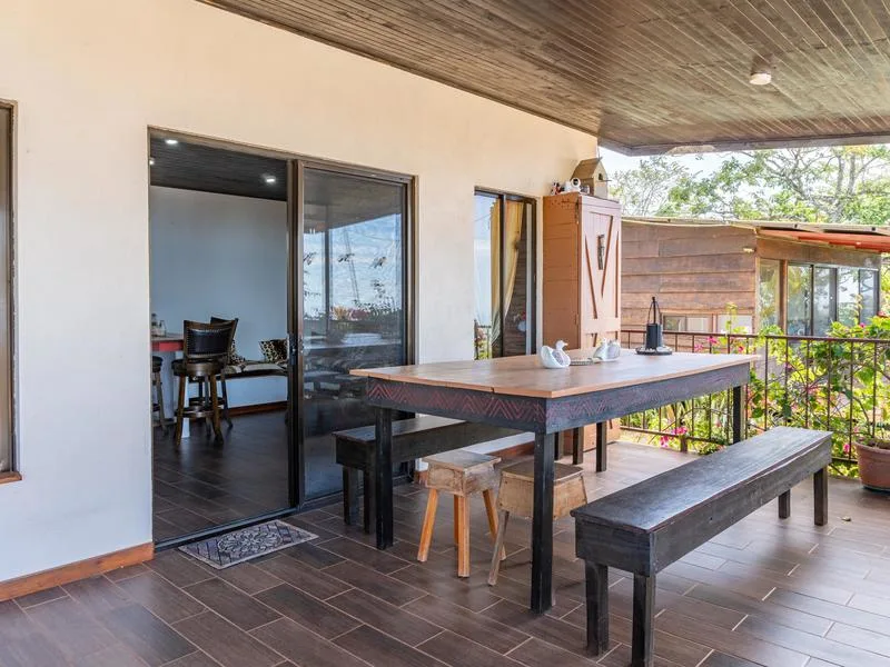 4 Bed Single Family Homes For Sale in Samara, photo 5