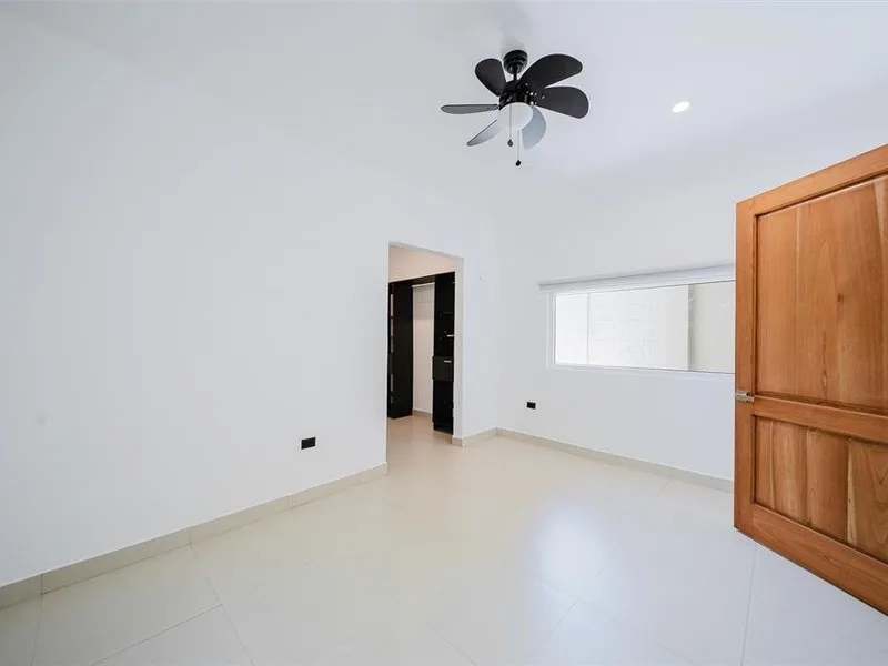 4 Bed Single Family Homes For Sale in Herradura, photo 4