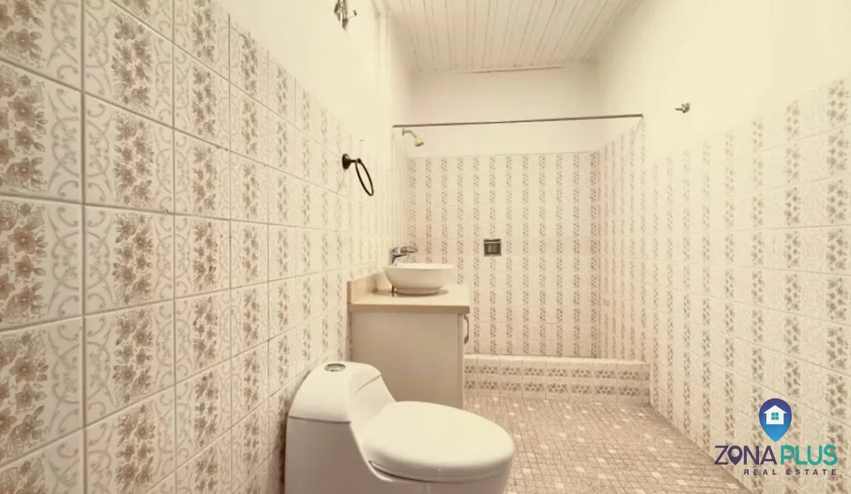 Spacious house with garden for rent in Los Yoses – San Pedro, photo 13