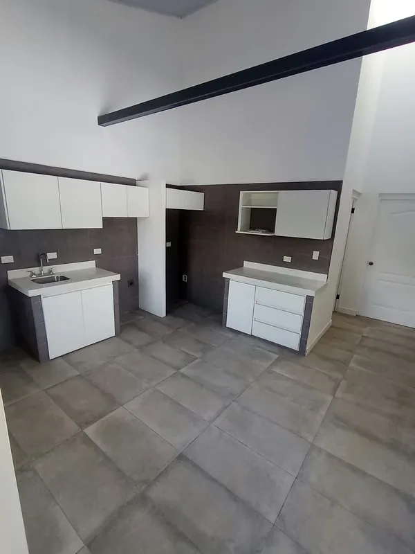 *APARTMENT FOR RENT – LA URUCA