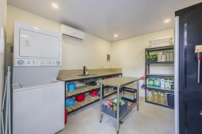 5 Out Of 5 Star Hotel for sale!, photo 11