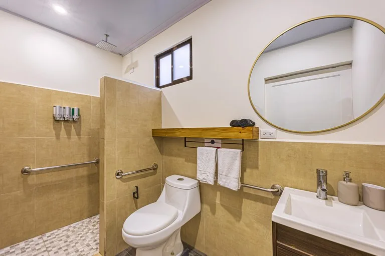5 Out Of 5 Star Hotel for sale!, photo 6