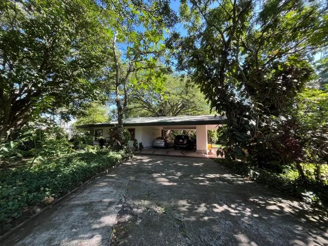 Venta de Estupenda Casa en Brasil, Santa Ana / Mls. 26-200 OFC JB - Venta en Santa Ana