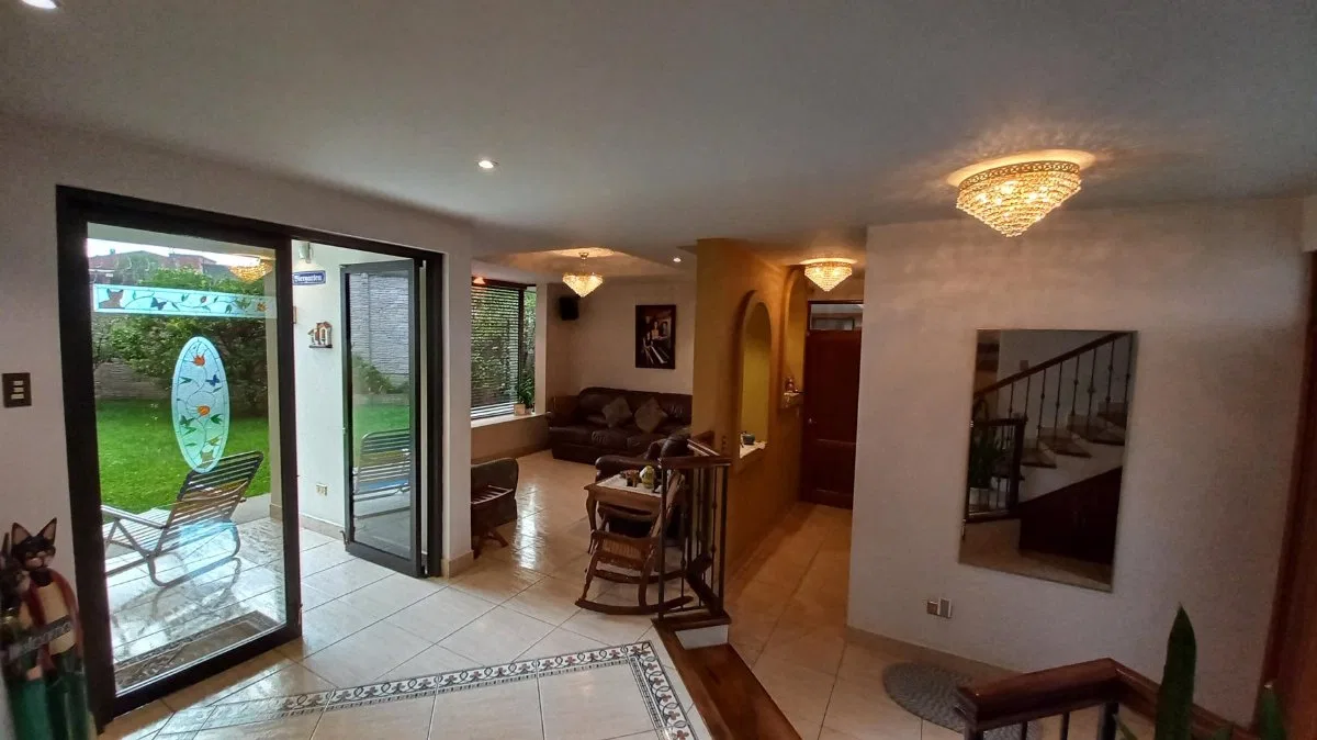 Venta de residencia contemporánea con jardines en Goicoechea #26-1184 GS - Venta en Goicoechea, photo 17
