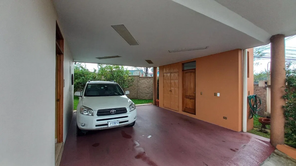 Venta de residencia contemporánea con jardines en Goicoechea #26-1184 GS - Venta en Goicoechea, photo 9