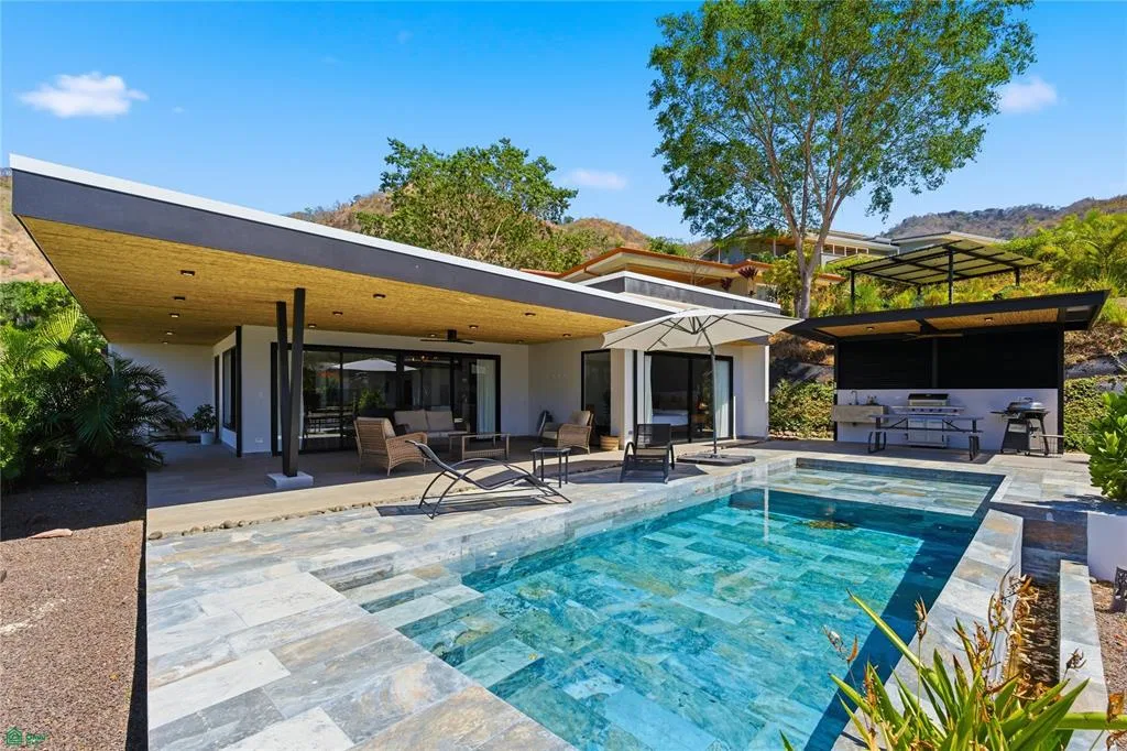 Palmas House | Stylish Indoor-Outdoor Living in Dos Rios at Mar Vista