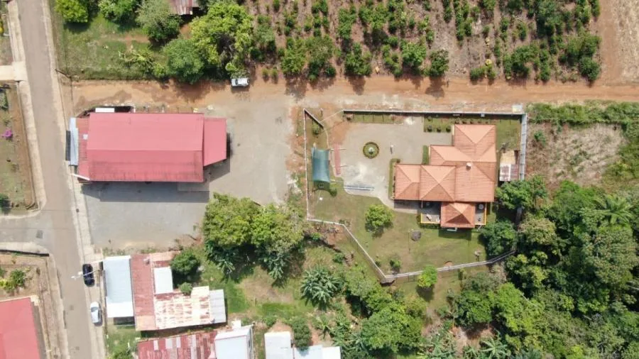 VENTA DE LOTE CON LOCALES COMERCIALES, SAN JOSÉ, PEREZ ZELEDON, CAJON - Venta en Perez Zeledón, photo 8