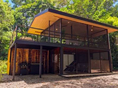 Cabaña renovada a orillas del río, cerca de Playa Dominical, photo 10