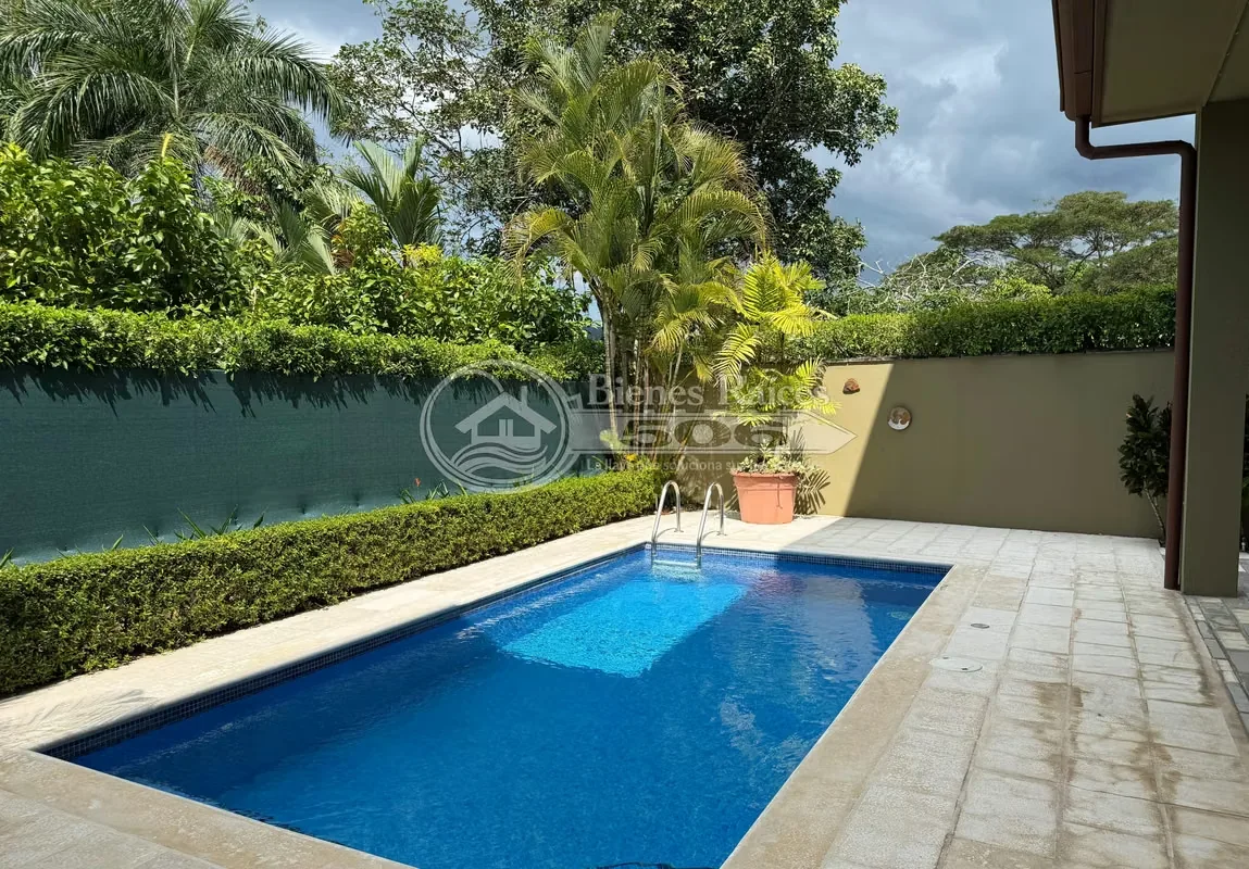 Furnished house Condominium Las Lomas Herradura Puntarenas