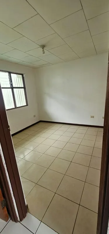 3 habitaciones - 1 garage - sala /comedor - cocina - terraza - patio trasero y patio delantero - Seguridad privada, photo 2