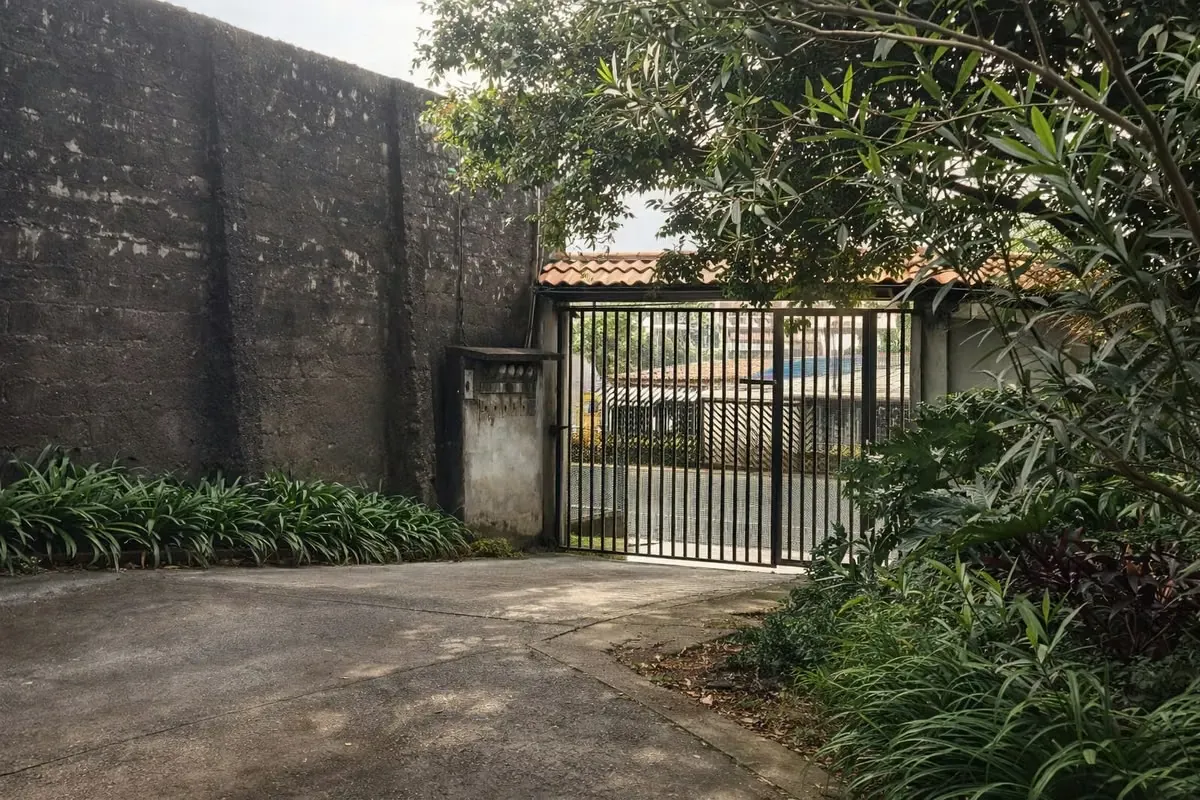 Strategically located in the heart of Sabanilla, Montes de Oca, this property sits directly adjacent to the Central Park on the main road. It is positioned in one of the highest-growth ..., photo 6