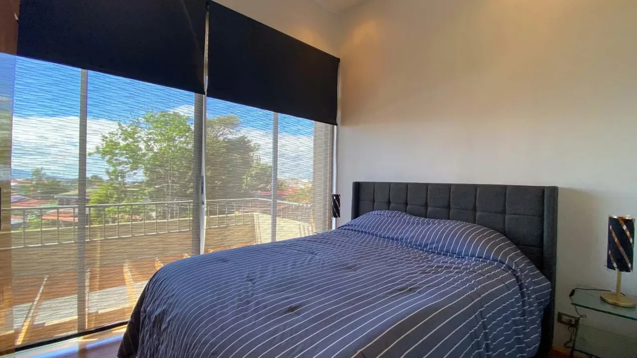 House for Sale with an Exclusive Architectural Design, photo 2