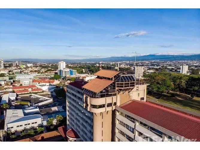 2 Bedroom Apartment for Sale at Hotel Crowne Plaza for $500,000, photo 3
