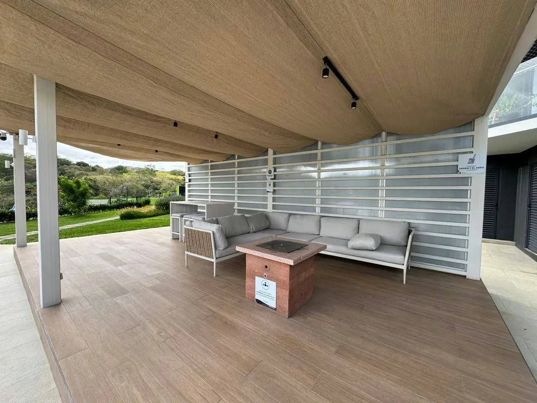 Soho Paradisus alberga este apartamento de 84 metros cuadrados, diseñado en una sola planta con acabados contemporáneos., photo 2