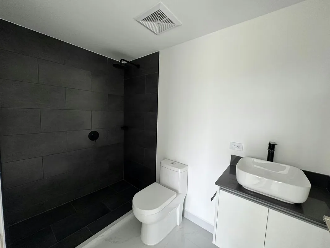 Soho Paradisus alberga este apartamento de 84 metros cuadrados, diseñado en una sola planta con acabados contemporáneos., photo 11