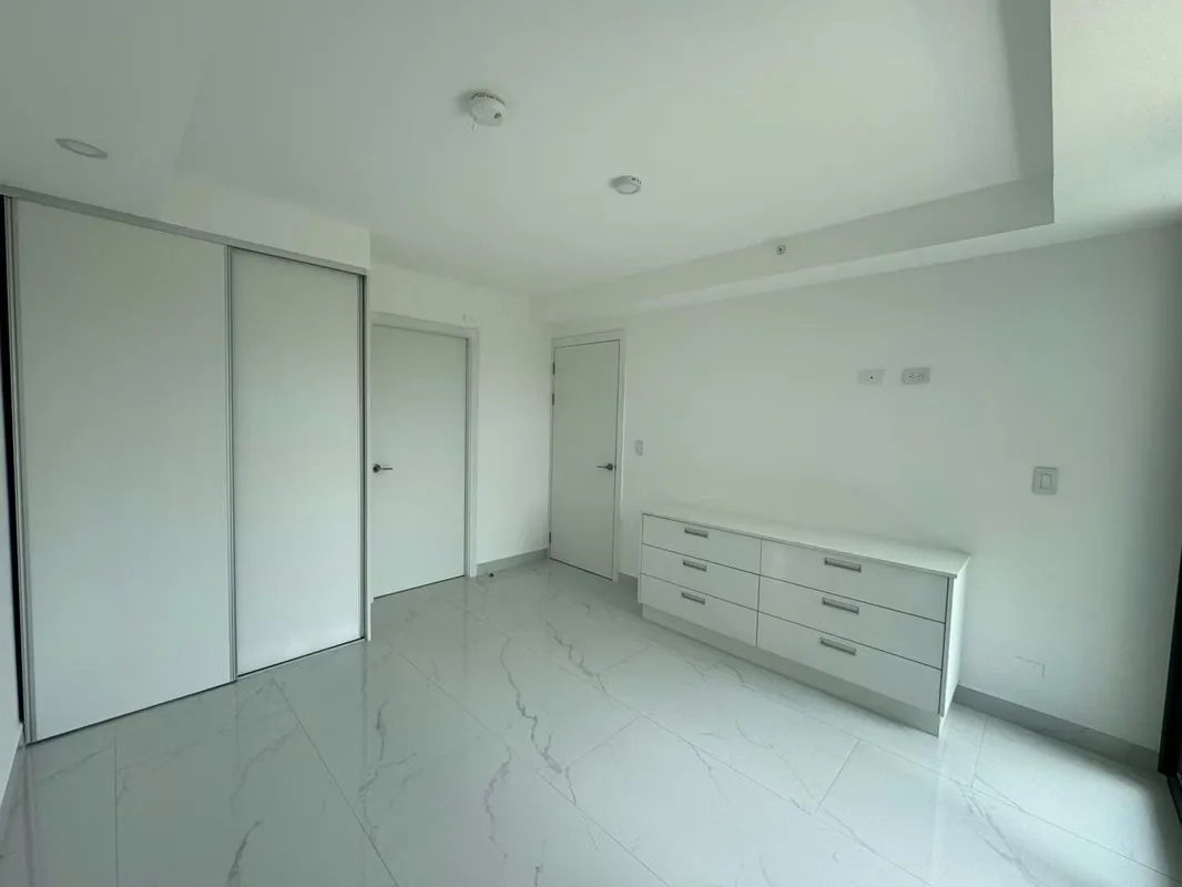 Soho Paradisus alberga este apartamento de 84 metros cuadrados, diseñado en una sola planta con acabados contemporáneos., photo 12